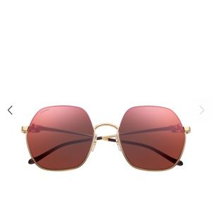 Meet your Posher, Tricey